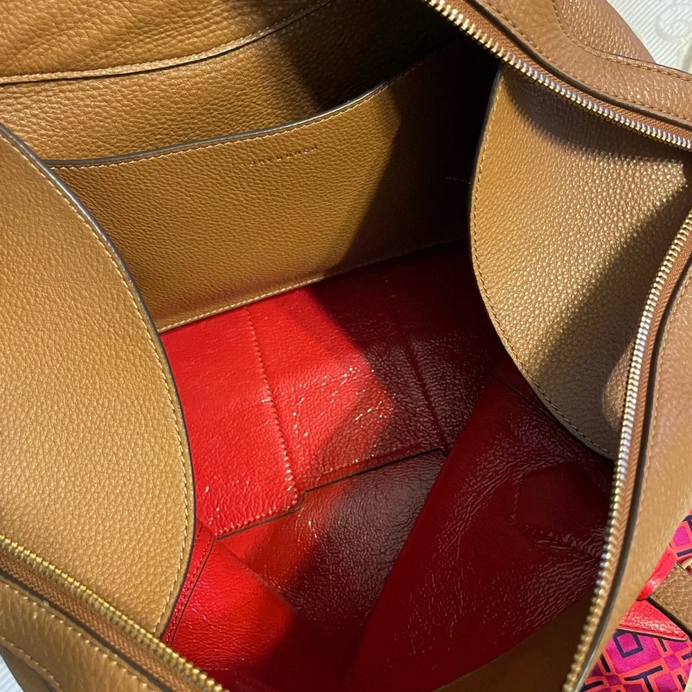 Tory Burch Perry Satchel in Brown Leather - Picture 4 of 13